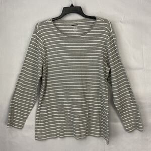 By Chicos Top Womens 3 XL Gray Striped LS Crew Tee Pullover Basic Knit Tagless